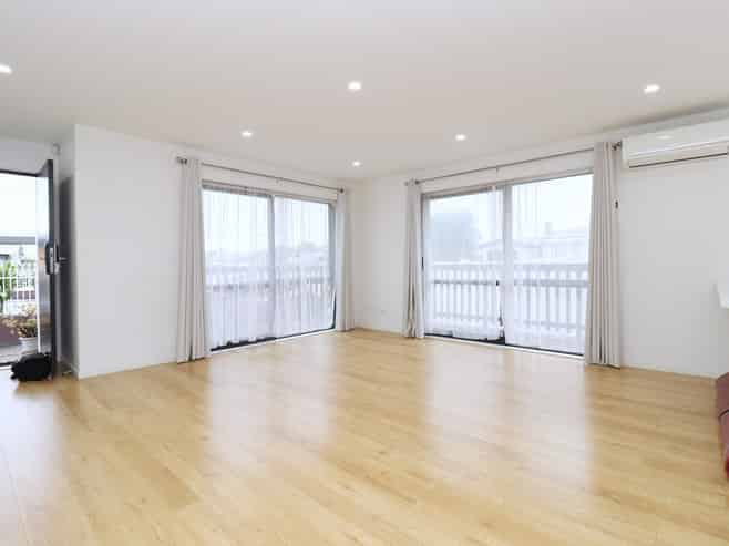 20 James Street, Mangere East