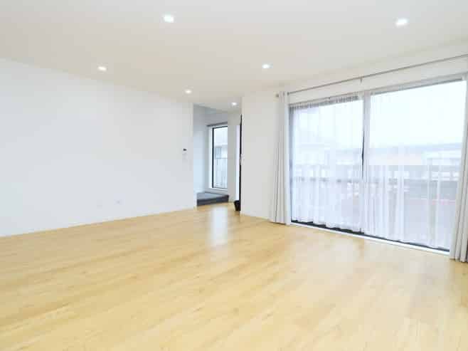 20 James Street, Mangere East