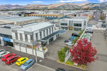 Beaut First Floor Offices  in Carlyle Street