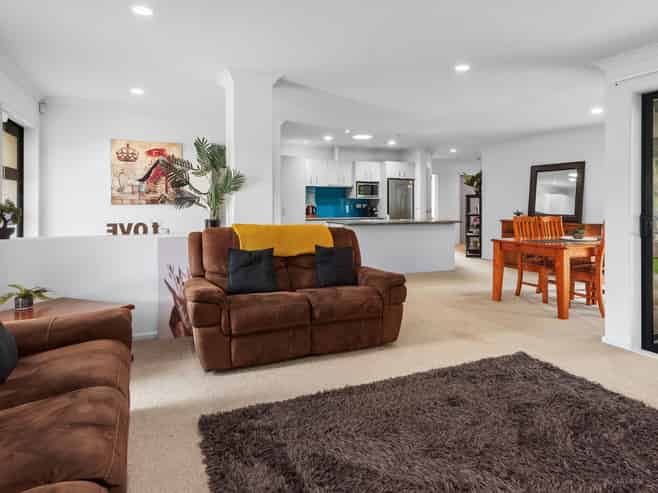 26 Lochiel Place, KAMO