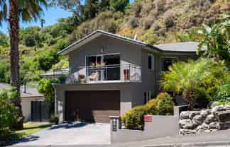 151 Milton Road, Bluff Hill