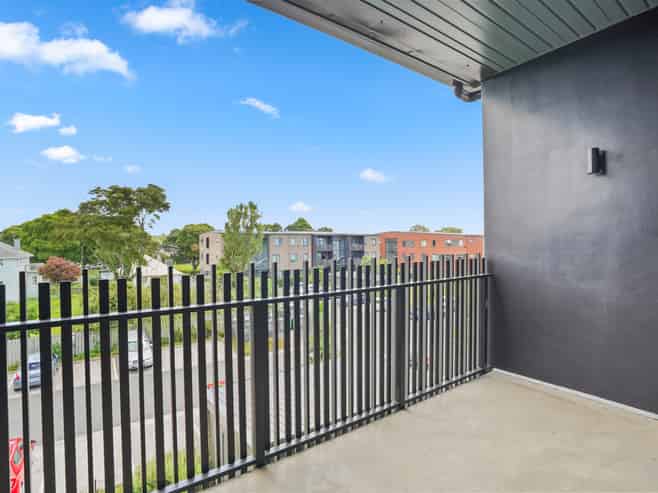 204/7E Hinaki Street, Point England