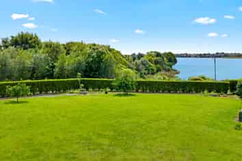 20 Pescara Point, Karaka