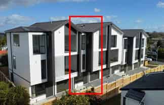 24D Tomintoul Place, Highland Park