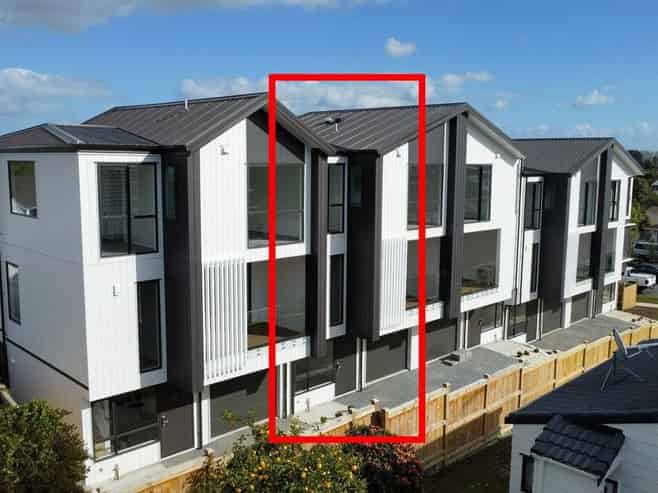 24D Tomintoul Place, Highland Park