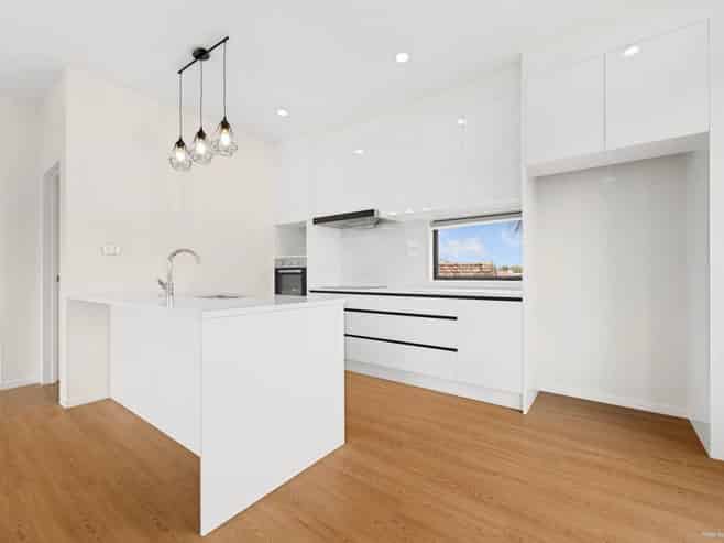 24D Tomintoul Place, Highland Park