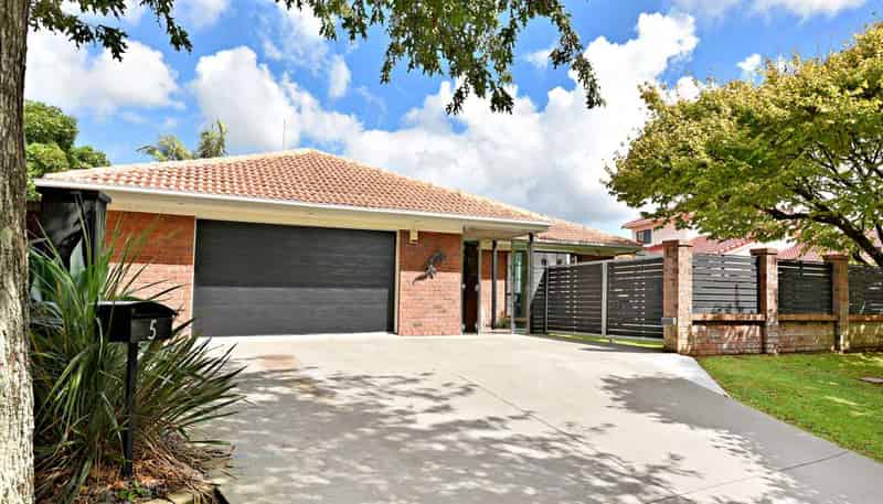 5 Cumbrian Place, Conifer Grove