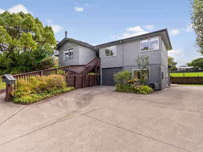 4 Bain Place, Bucklands Beach