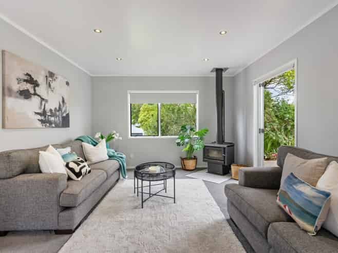 4 Bain Place, Bucklands Beach