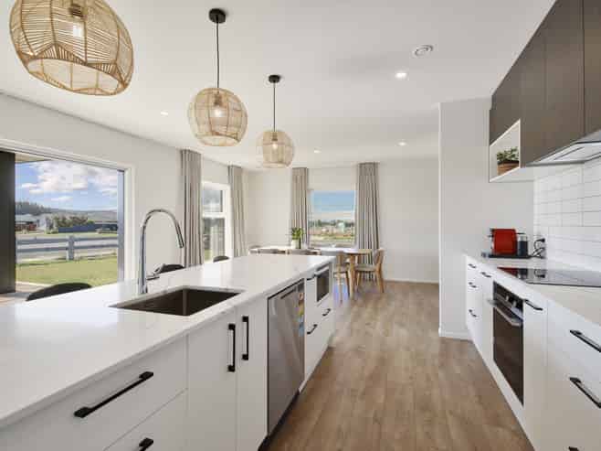 2 Benn Street, Amberley