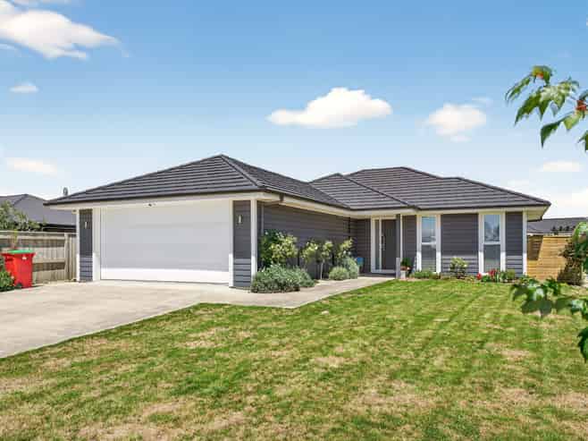 5 Maple Grove, Masterton