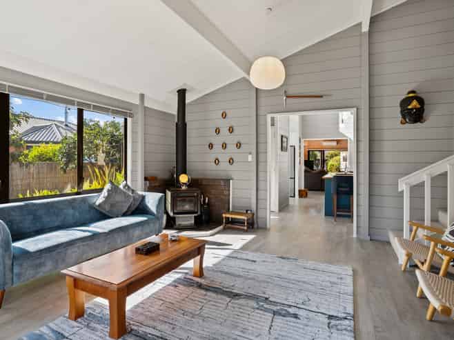 83 Robinson Road, Whitianga