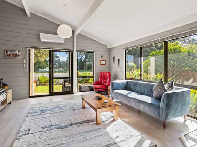 83 Robinson Road, Whitianga