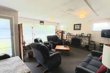 69 Eastons Road, Westport