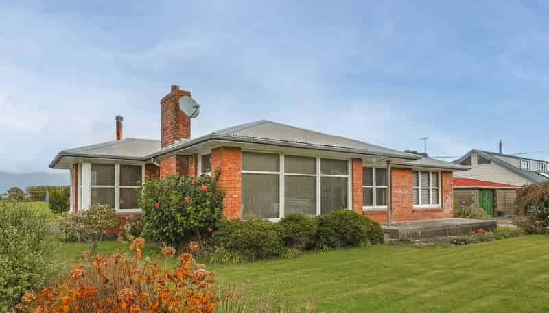 69 Eastons Road, Westport