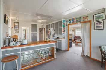 69 Eastons Road, Westport