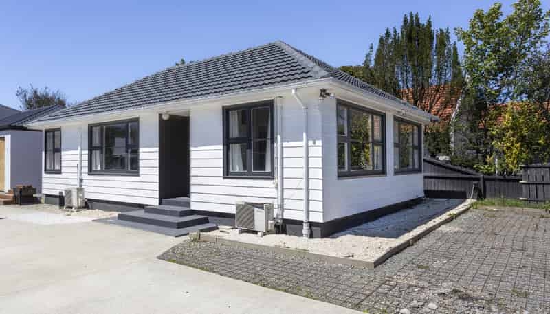 14 Sledmere Street , Burnside