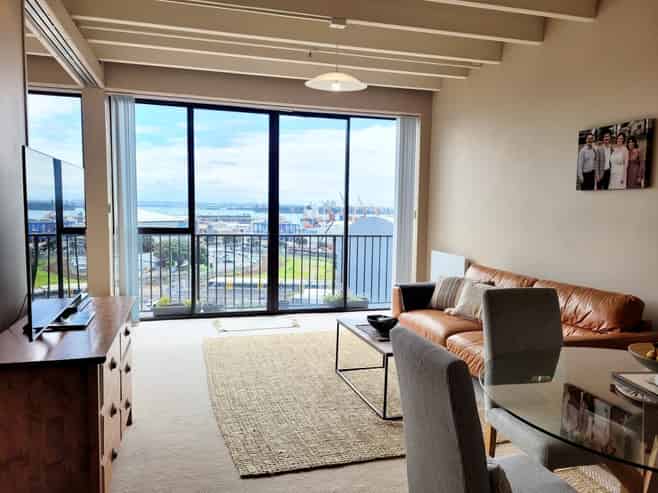 3E/15 Augustus Terrace, Parnell