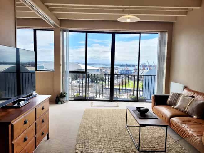 3E/15 Augustus Terrace, Parnell