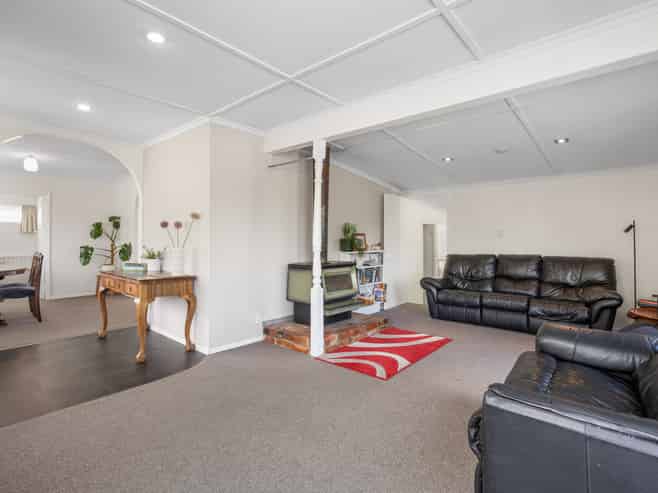 14 Jones Street, Waikouaiti