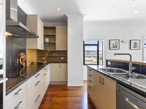 6A/118 Gladstone Road, Parnell