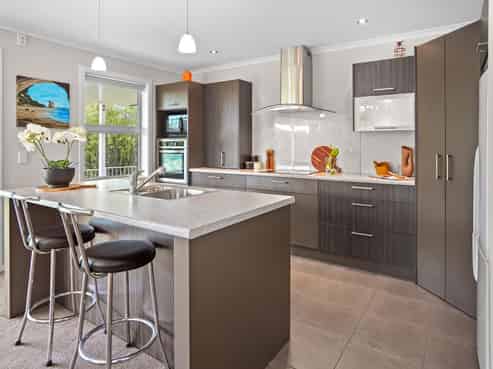 1/10 Valley Road, Greta Valley