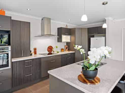 1/10 Valley Road, Greta Valley