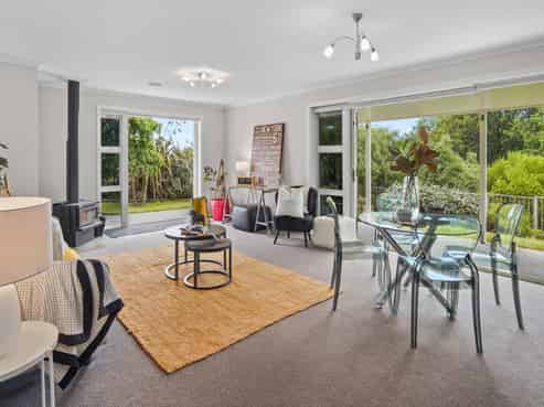 1/10 Valley Road, Greta Valley