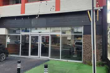 Restaurant fitout in situ, ready to go