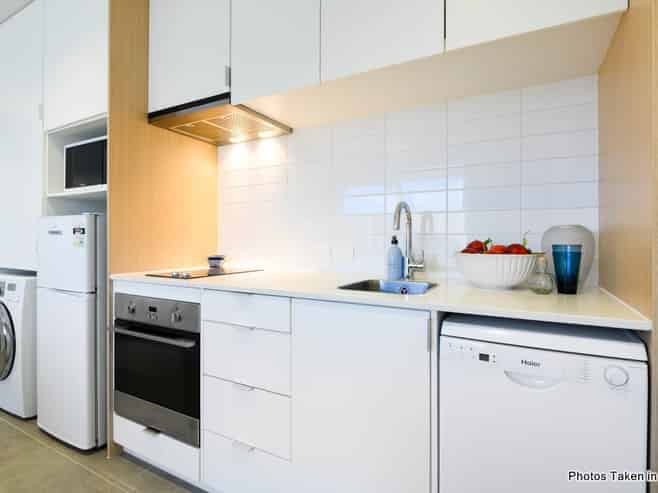 402/4 Bluegrey Avenue, Stonefields