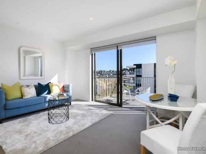 402/4 Bluegrey Avenue, Stonefields