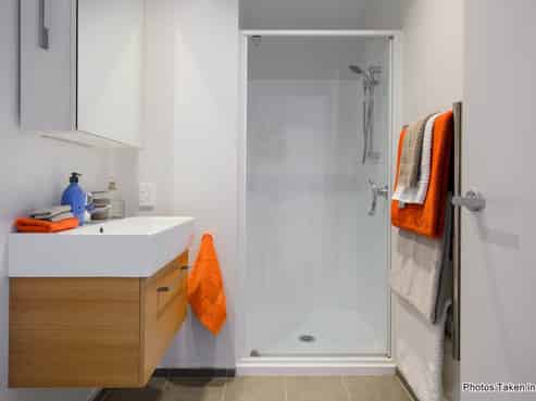 402/4 Bluegrey Avenue, Stonefields