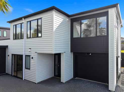 68, 68A-B Sunnynook Road, Forrest Hill