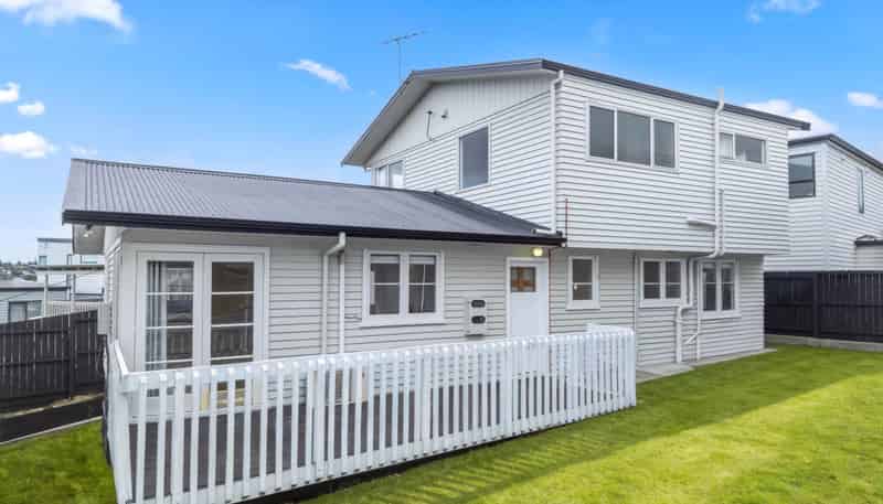 68, 68A-B Sunnynook Road, Forrest Hill