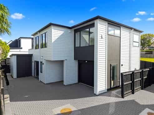 68, 68A-B Sunnynook Road, Forrest Hill