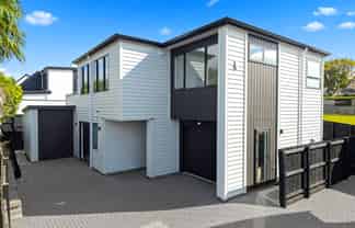 68B Sunnynook Road, Forrest Hill