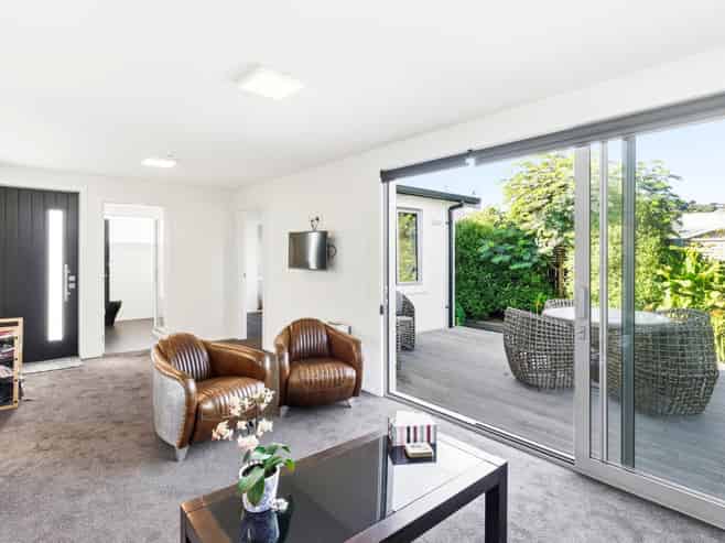 178 Victoria Road, Saint Clair