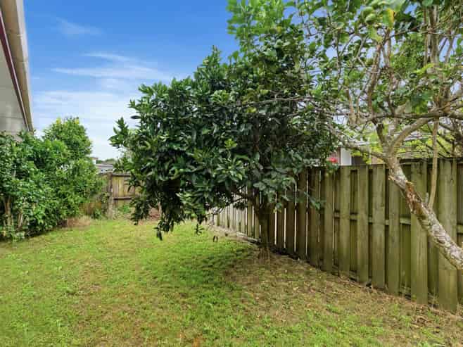 2/6 Tina Place, Sunnyhills