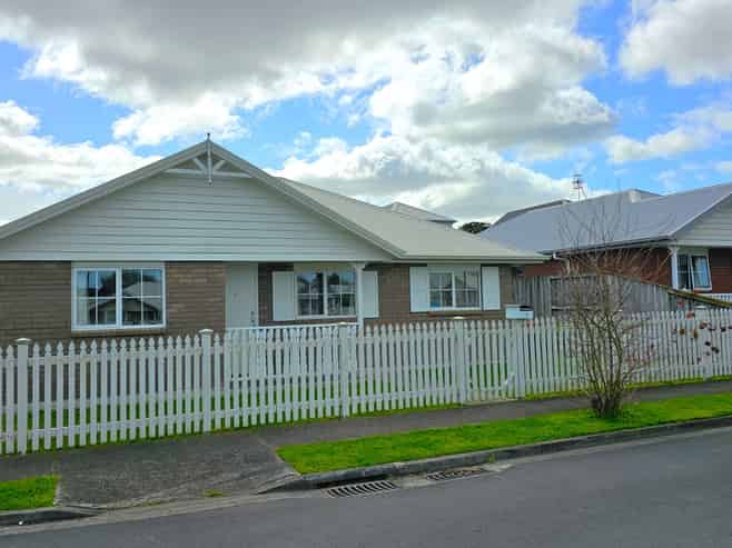 12 Queens Park Crescent, Frankton