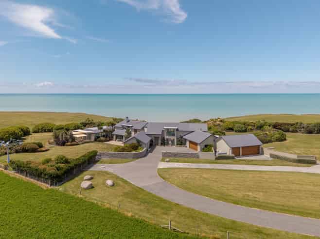 412 Corbetts Road South, Wakanui