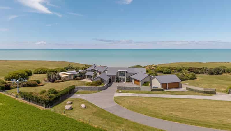 412 Corbetts Road South, Wakanui