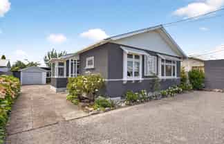 106 Lincoln Road, Masterton