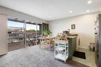 A4/15 Lovell Court, Albany