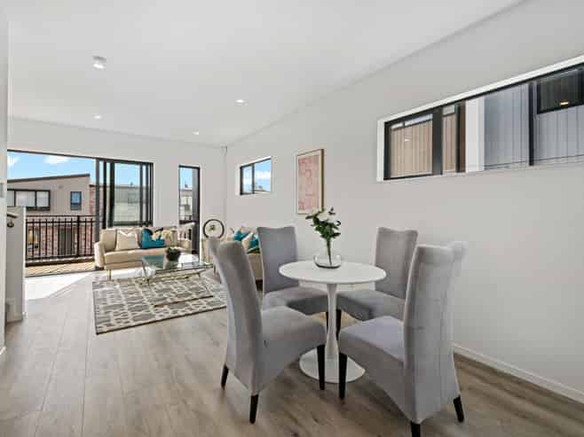 71 Tahuhu Road, Mount Wellington