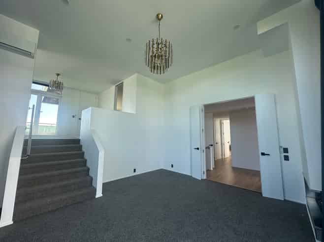 17 Kurahaupo Street, Orakei