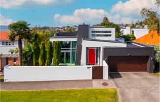 17 Kurahaupo Street, Orakei