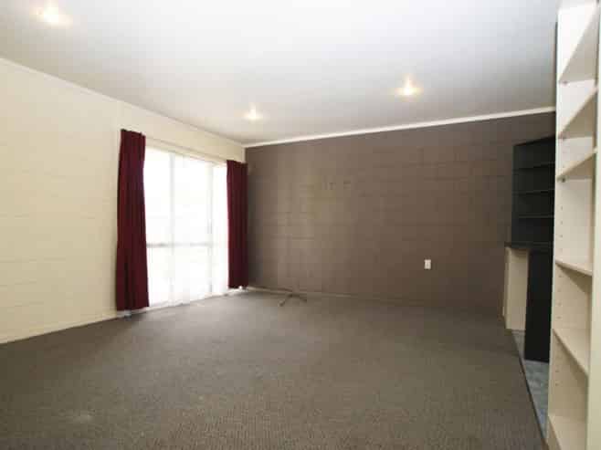 2/110 Firth Street, Hamilton East