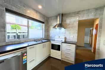 1/48 View Road, Henderson