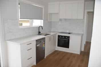 14 Fisher Crescent, Otara