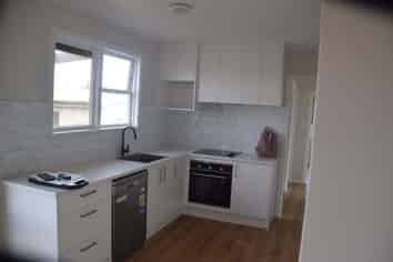 14 Fisher Crescent, Otara